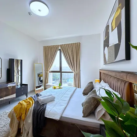 Megaluxury Flat Resort, Amazing Pool, Burj Direct View دبي المظهر الخارجي الصورة