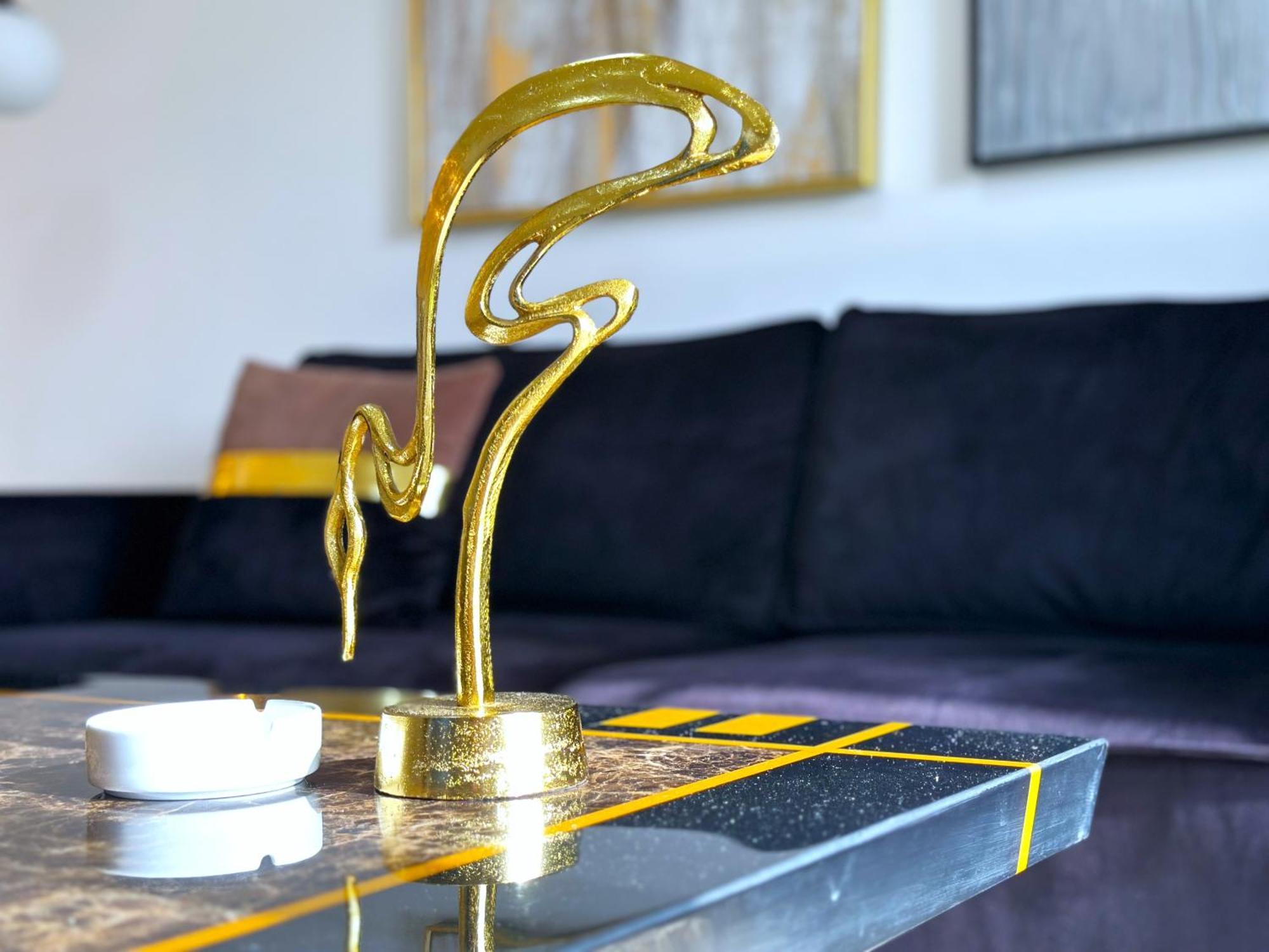 Megaluxury Flat Resort, Amazing Pool, Burj Direct View Apartment *
