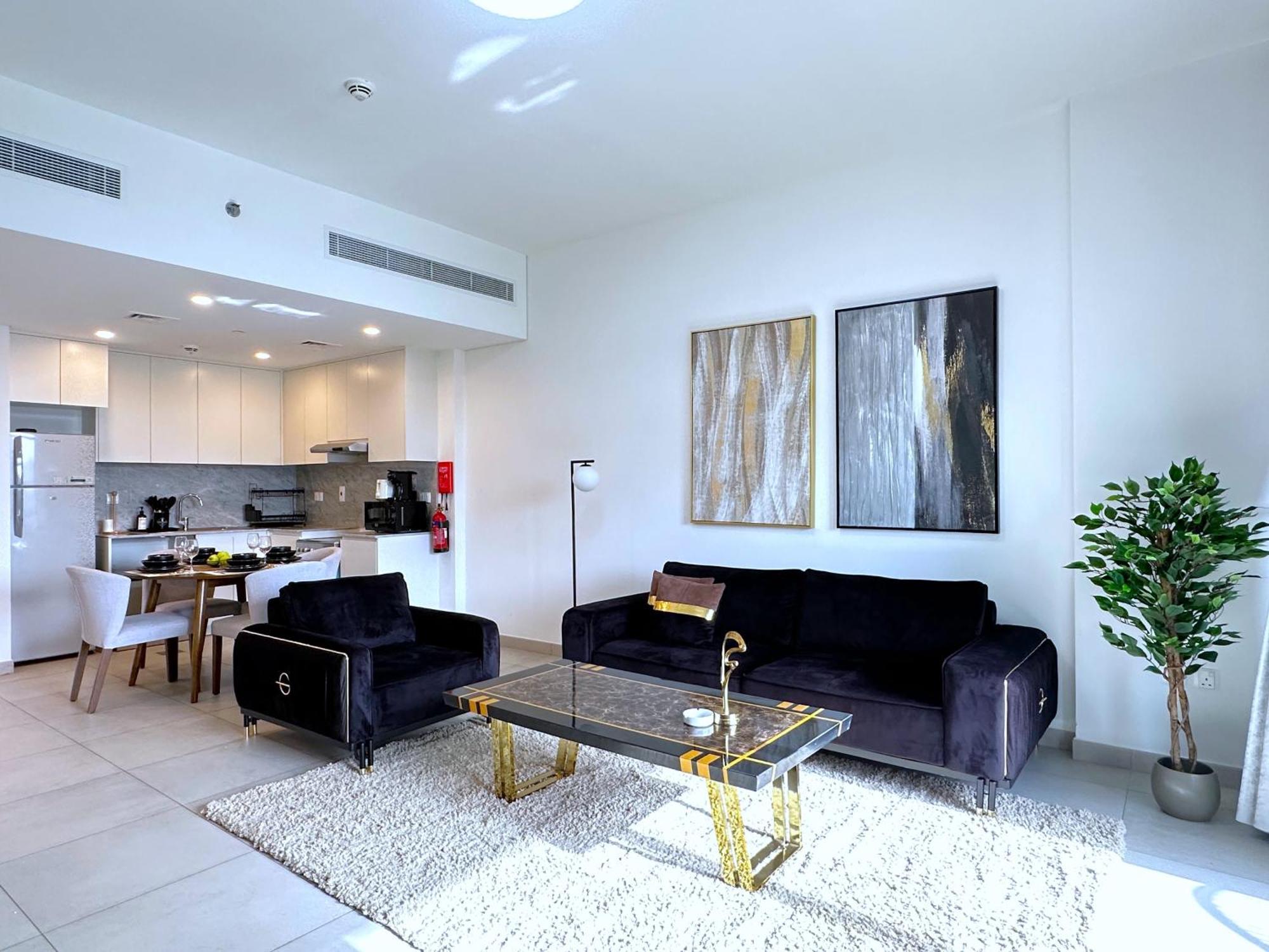 Megaluxury Flat Resort, Amazing Pool, Burj Direct View Apartment Dubai