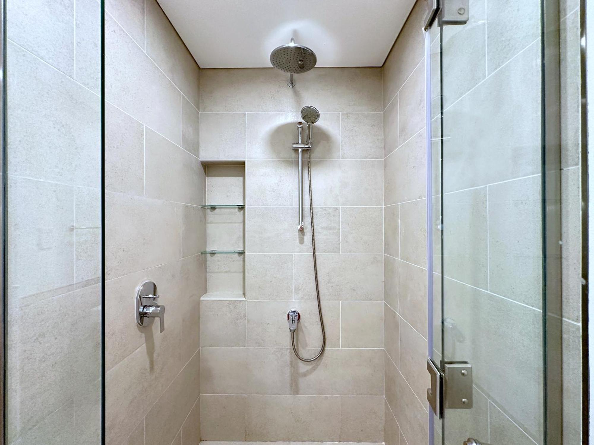 Megaluxury Flat Resort, Amazing Pool, Burj Direct View Apartment